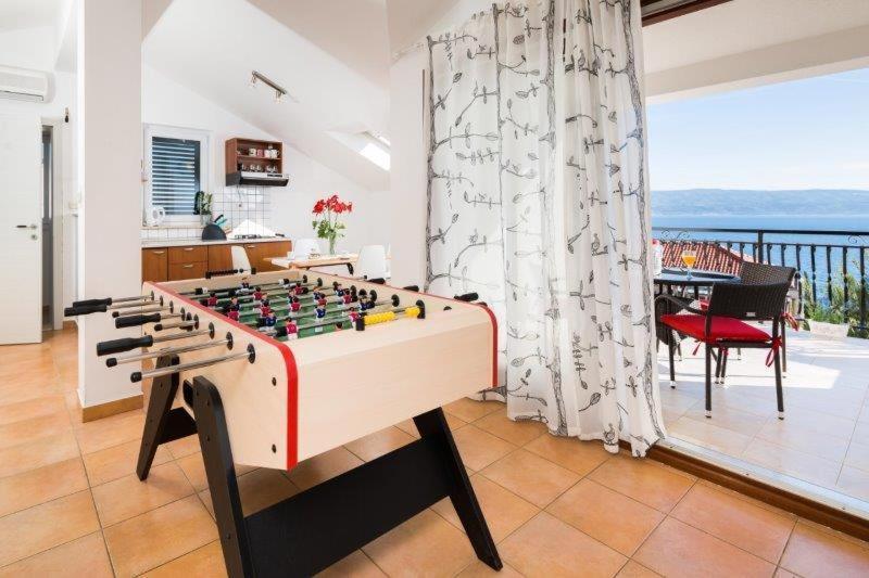 אומיס Vila Jadran מראה חיצוני תמונה