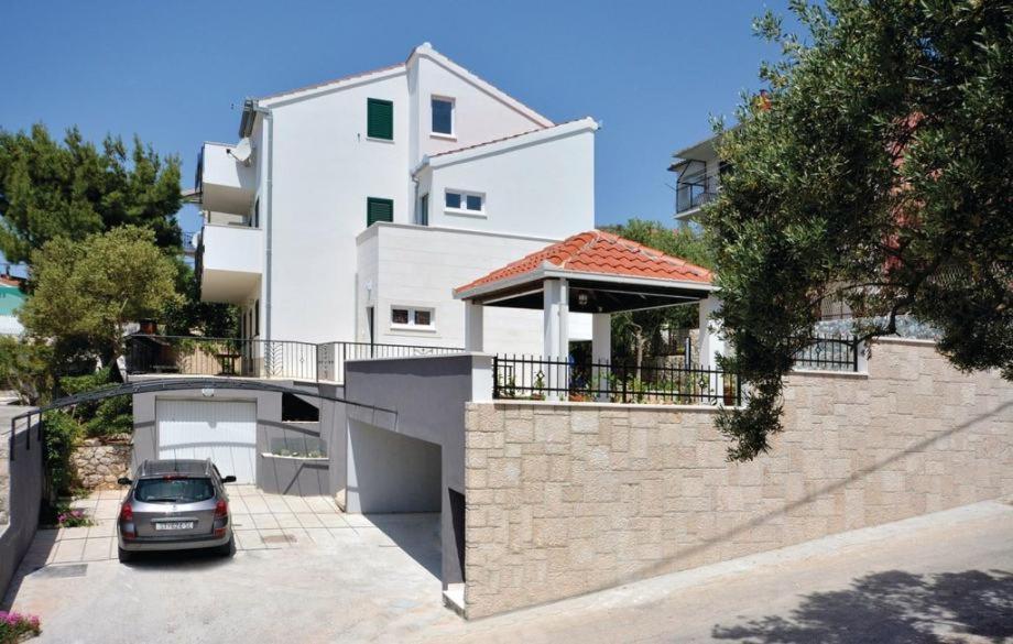 אומיס Vila Jadran מראה חיצוני תמונה